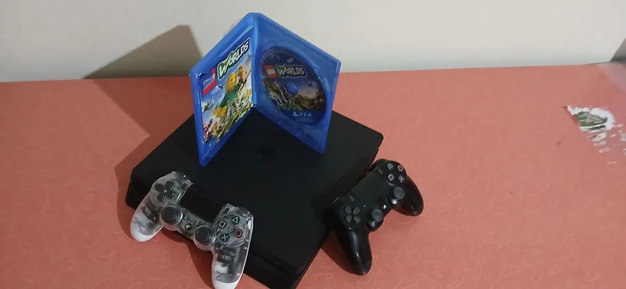 PS4 Slim 1TB com 2 controles - Foto 4