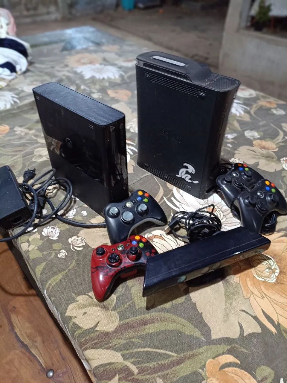 Xbox 360 super slim
