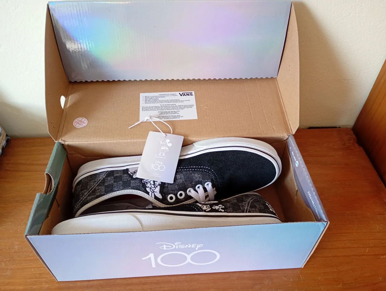 Tênis Vans Disney
