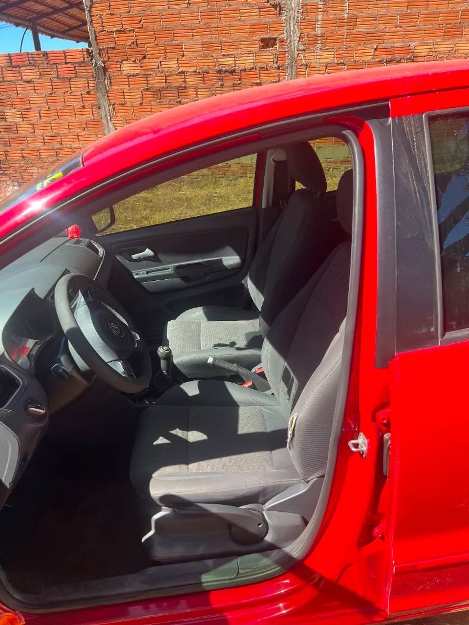 Volkswagen Fox 1.6 MI Total Flex 8V 5P 2014 - Foto 5