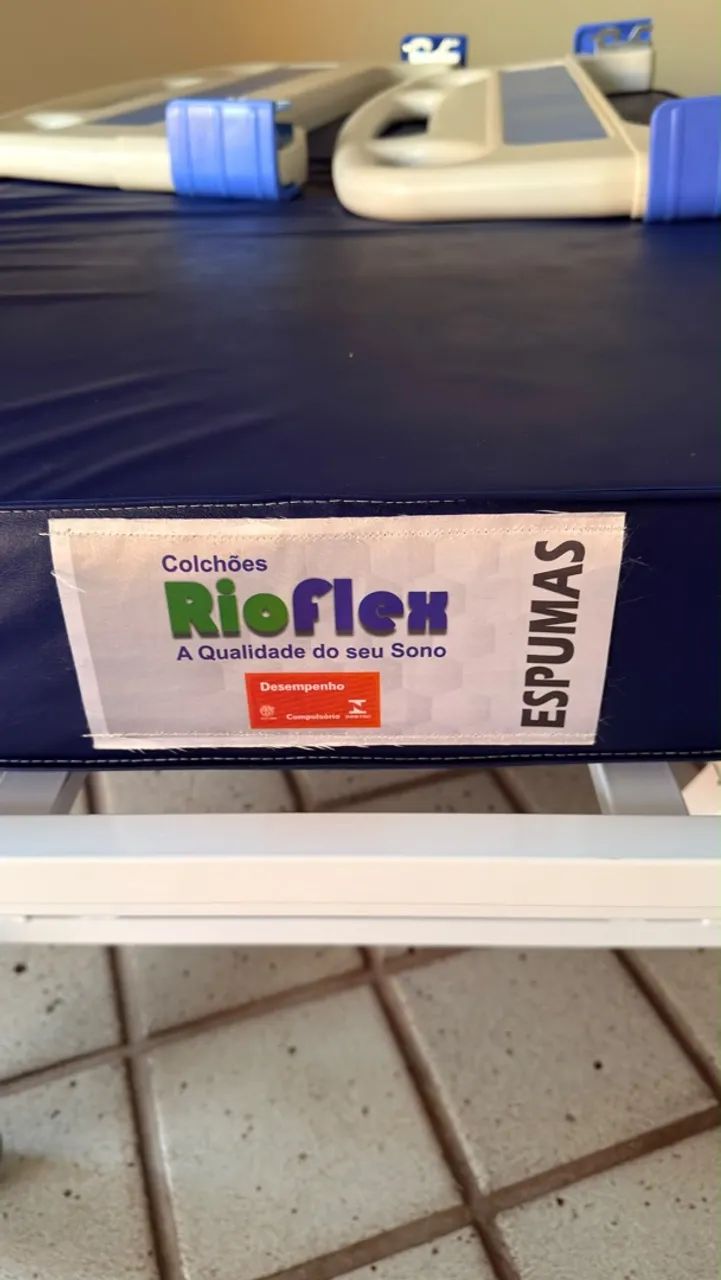 Vendo cama hospitalar estado de nova - Foto 5