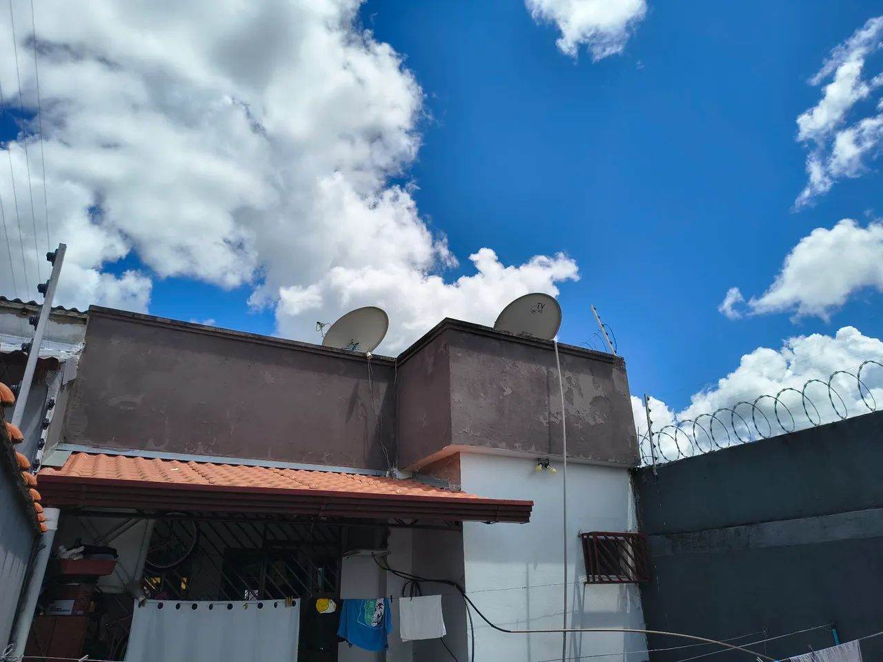 Vendo ou alugo casa Mabiliada na parte alta  - Foto 5