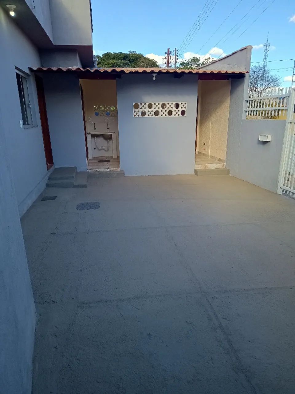 ALUGA-SE CASA COM LAJE. 1 QUARTO. CENTRO DE ALTO PARAÍSO-GO - Foto 2
