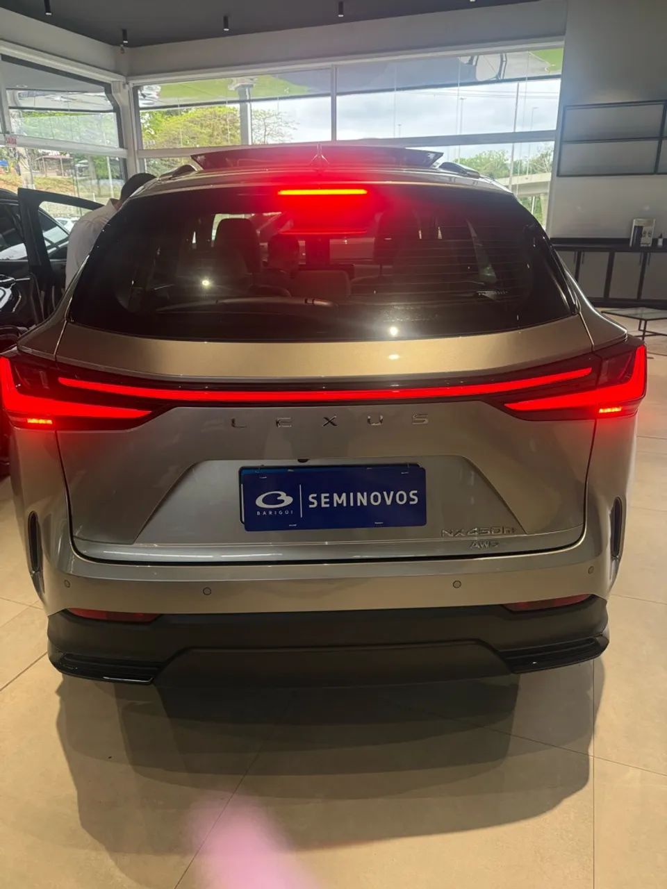 Lexus NX-450h+ AWD 2.5 16V Aut. (Híbrido), foto 5 de 19