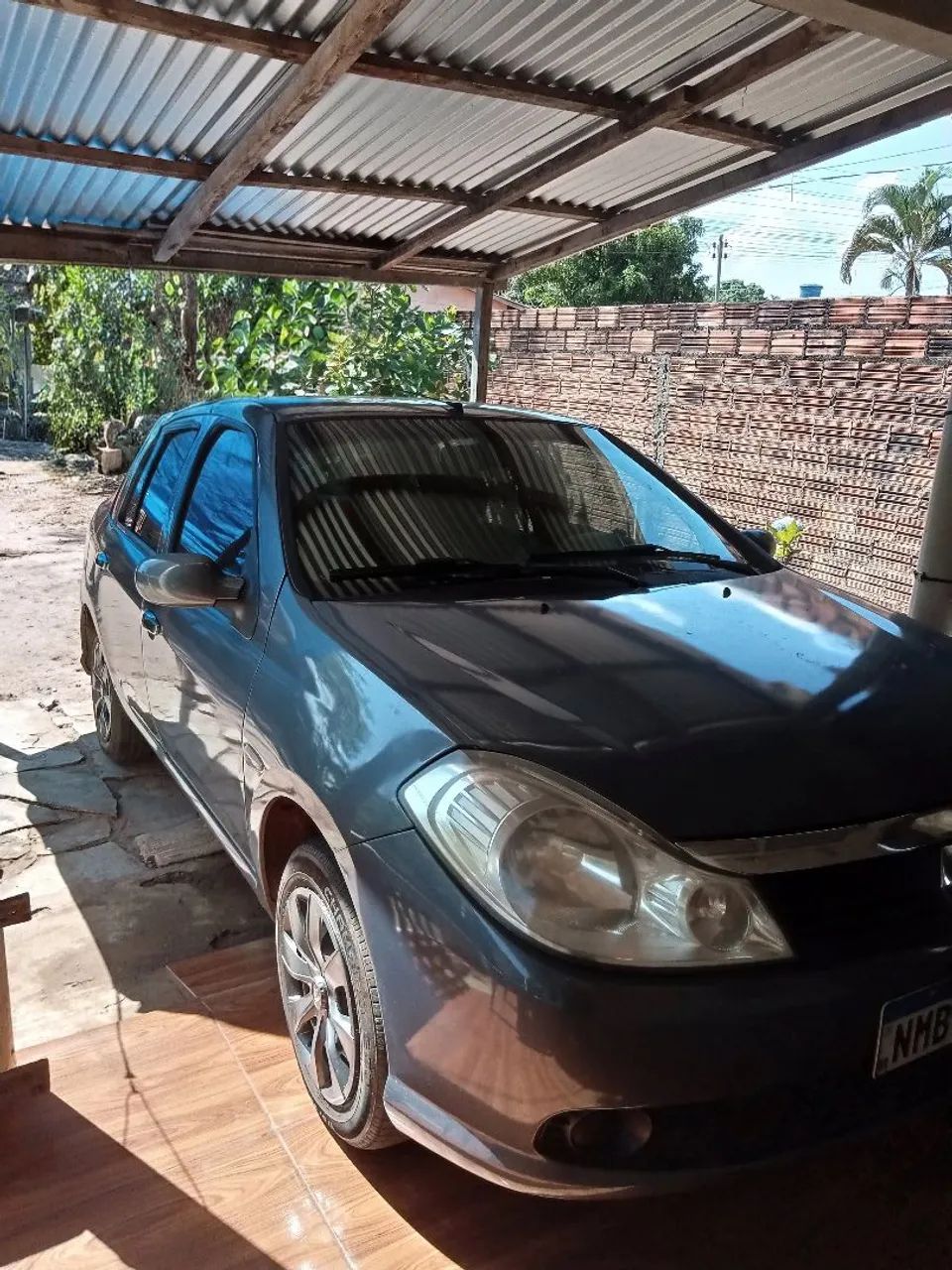 Renault Symbol Expression Hi-flex 1.6 16V 4P 2010 - Foto 5