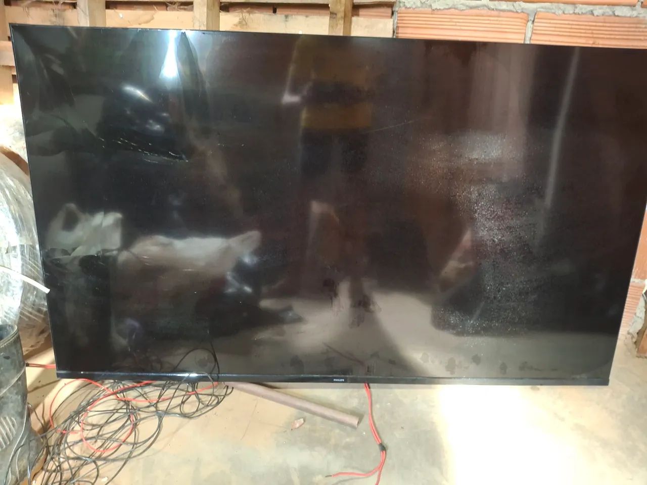 SMART TV PHILIPS 55" COM DISPLAY QUEBRADO + CONTROLE