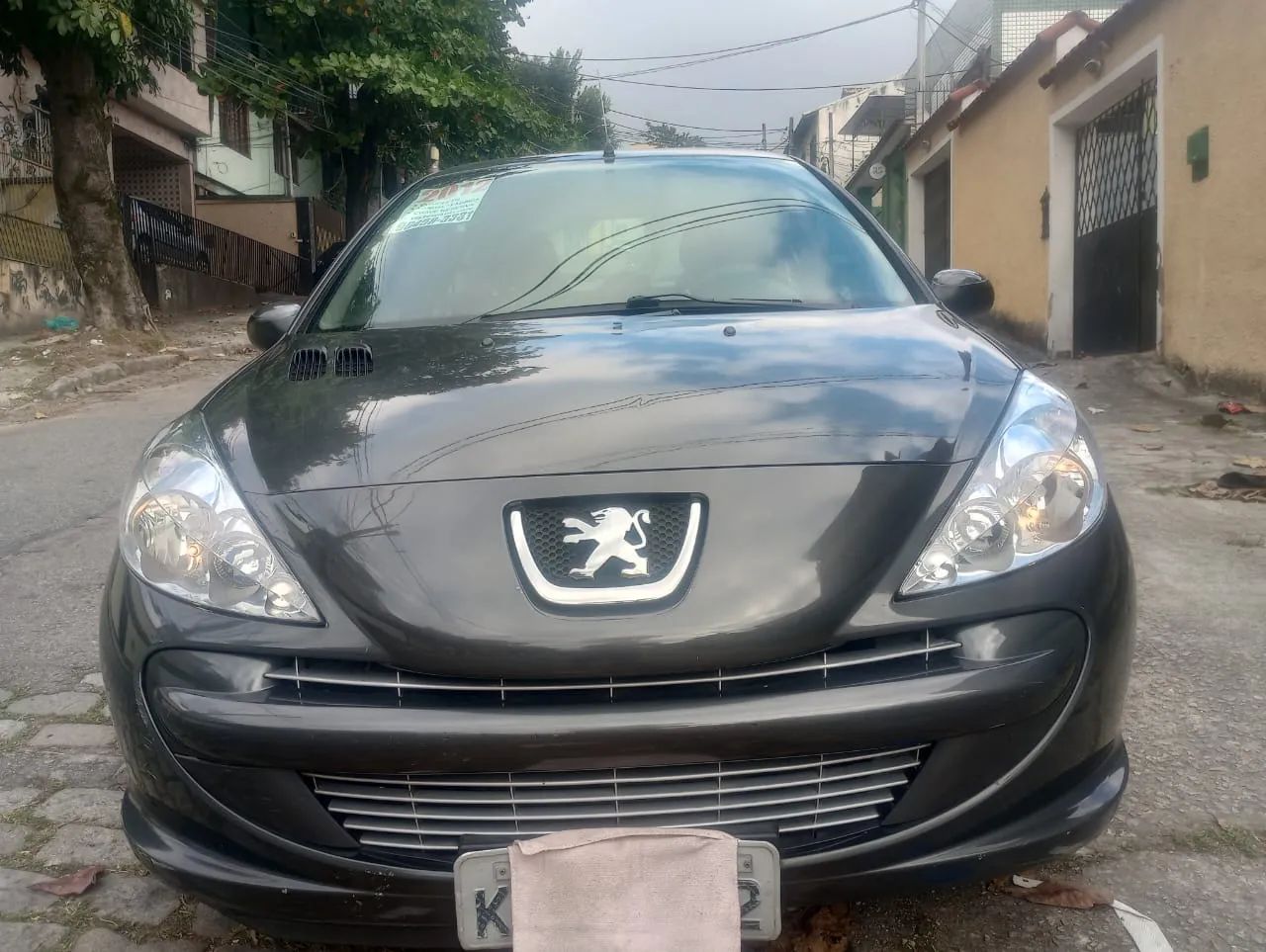 Peugeot 207 2012