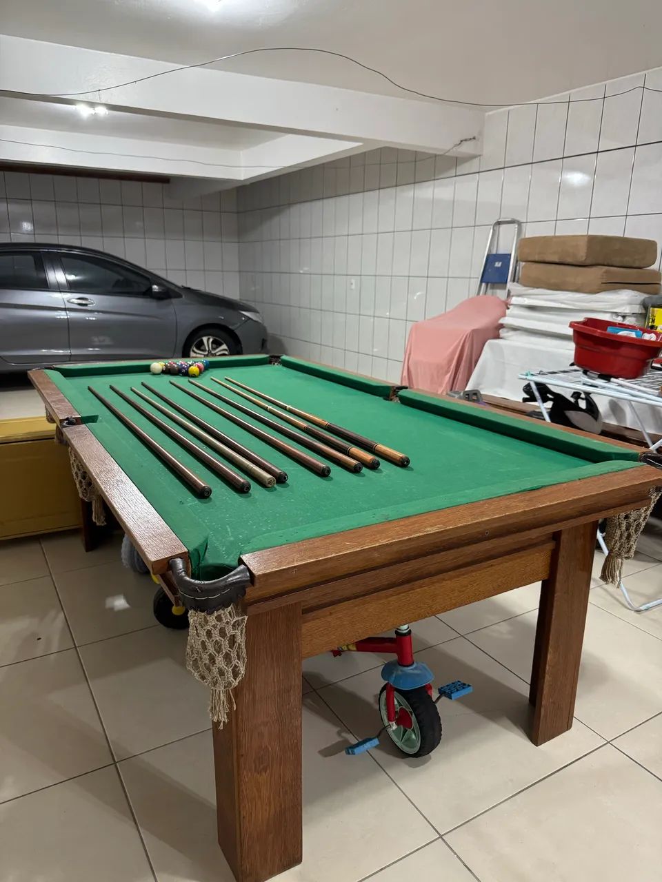Billiards Table65580458576386121