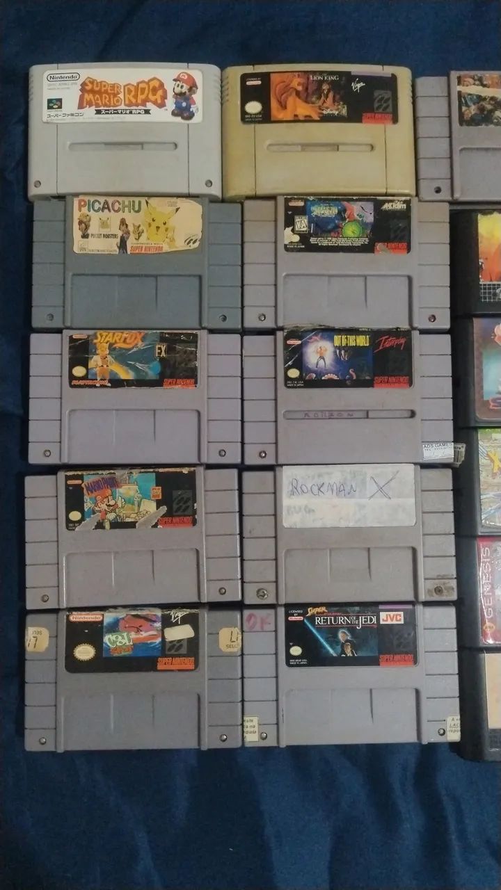 Fitas de Super Nintendo e Mega Drive