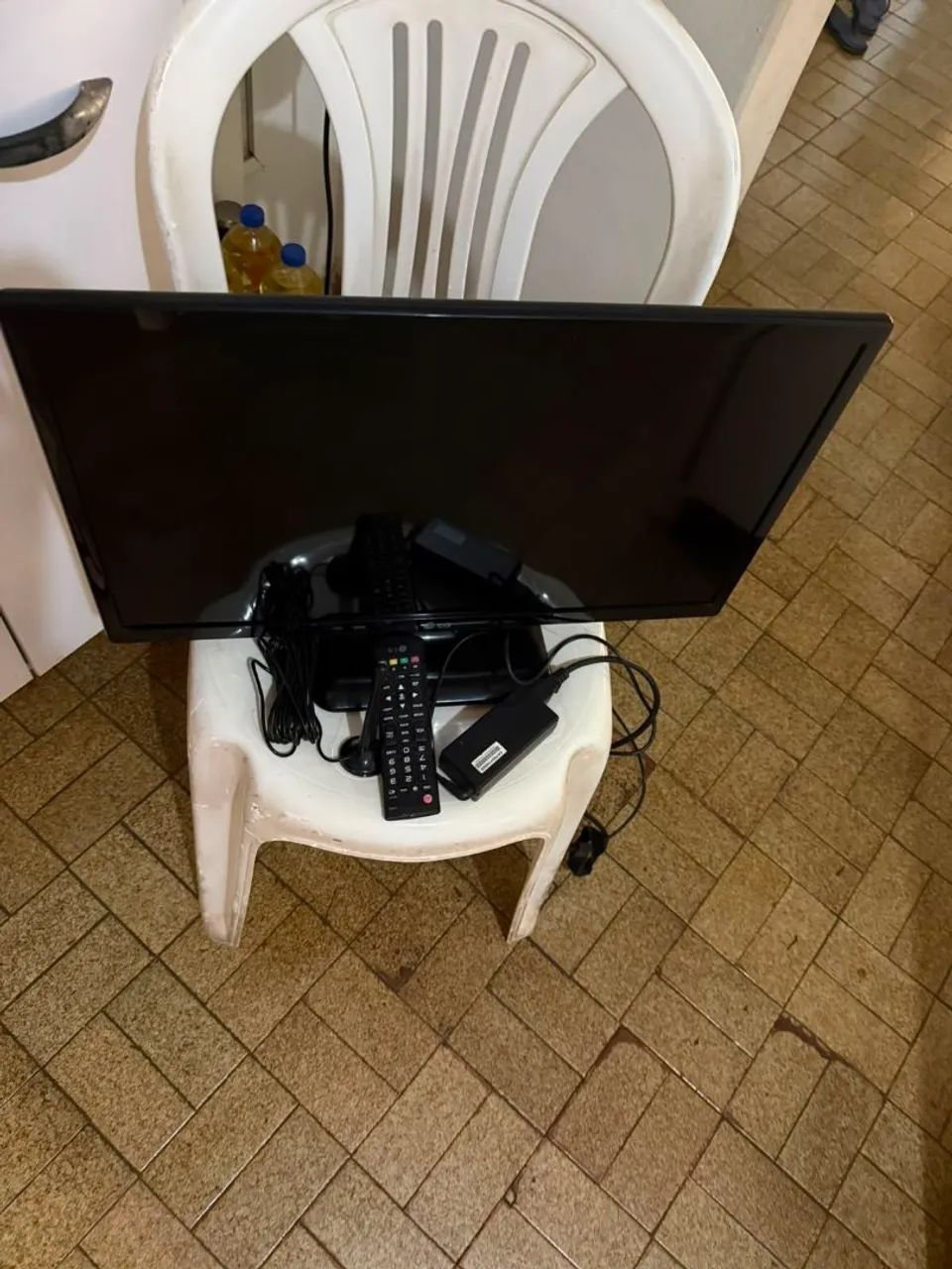 Tv 26 polegadas com antena completo  - Foto 5