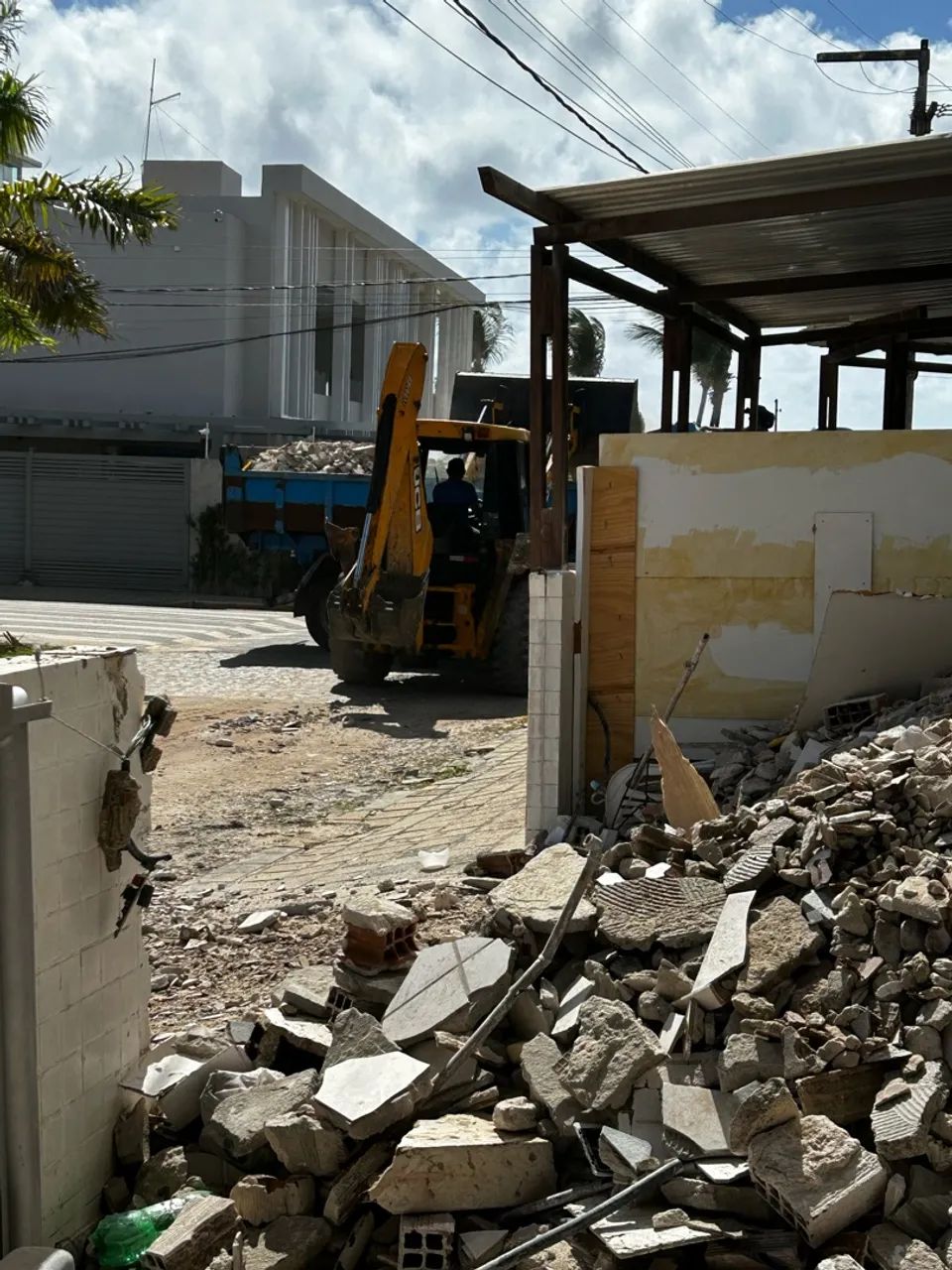 Correia demolições e recuperação estrutural - Foto 4