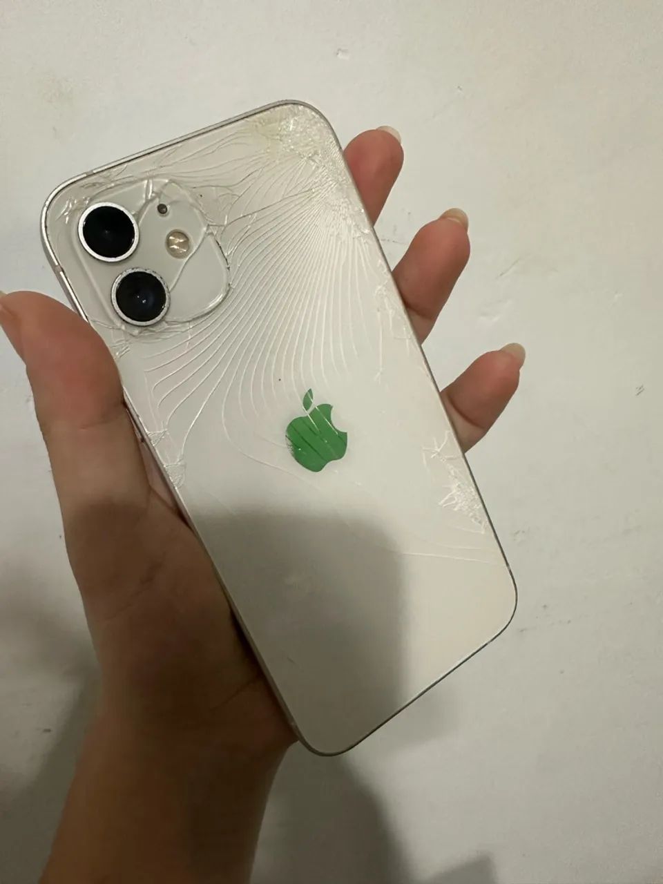 Iphone 12 - Foto 4