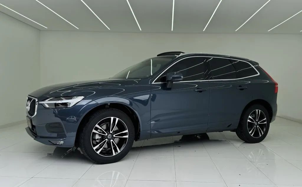 Volvo Xc XC 60 T-5 MOMENTUM 2.0 254cv AWD 5p 2020