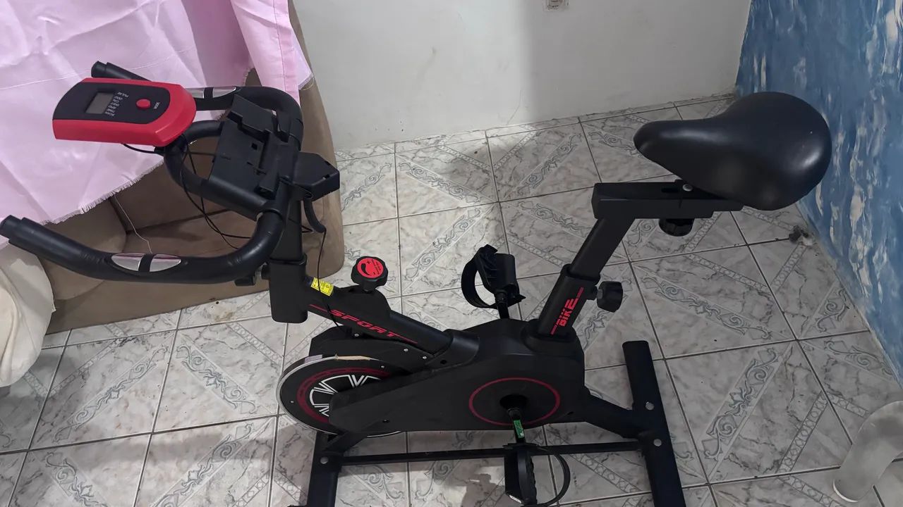 Bicicleta de ginástica