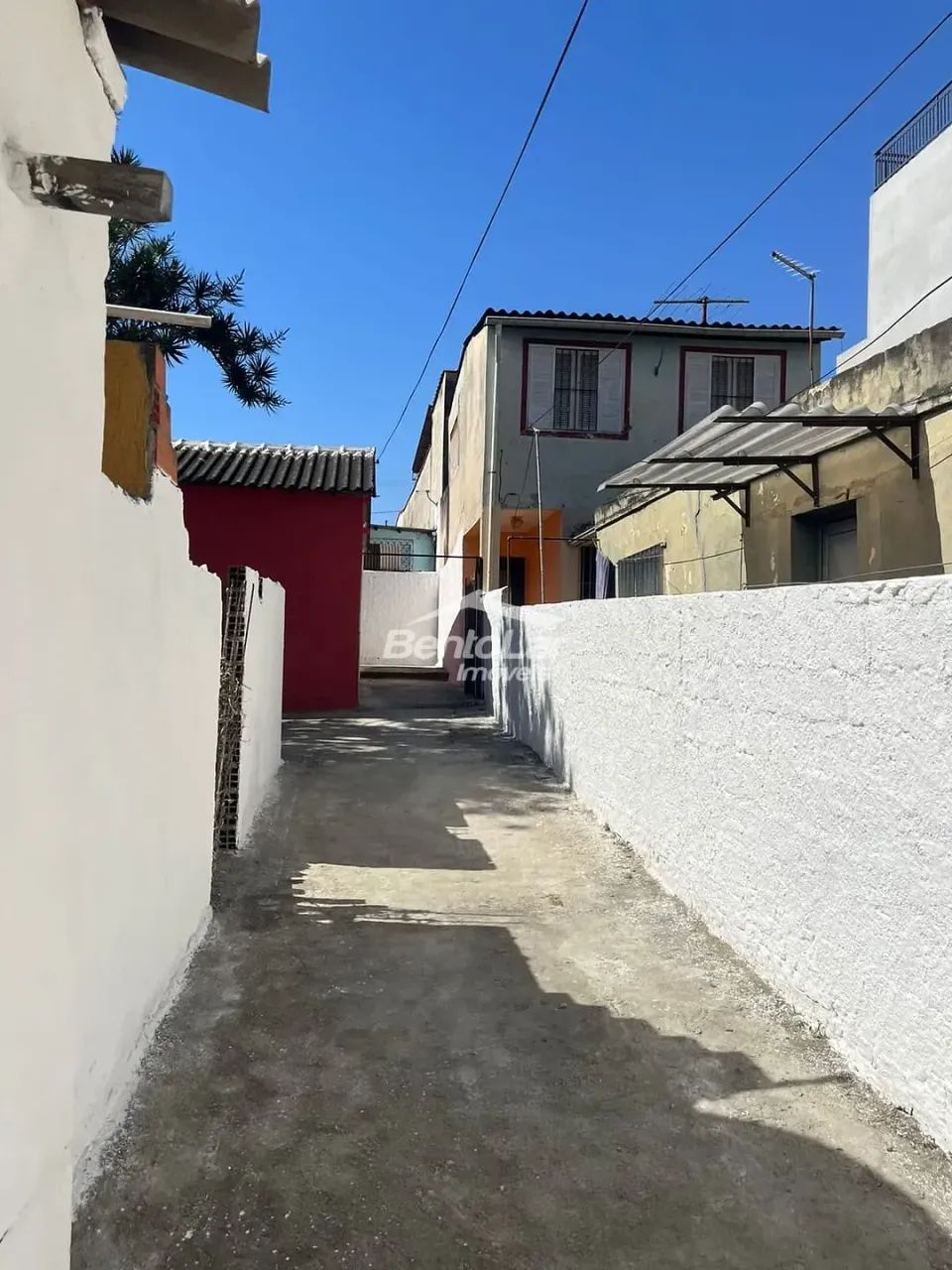 Casa 2 dorm. 2 vagas de garagem R$ 1650,00 - Foto 5