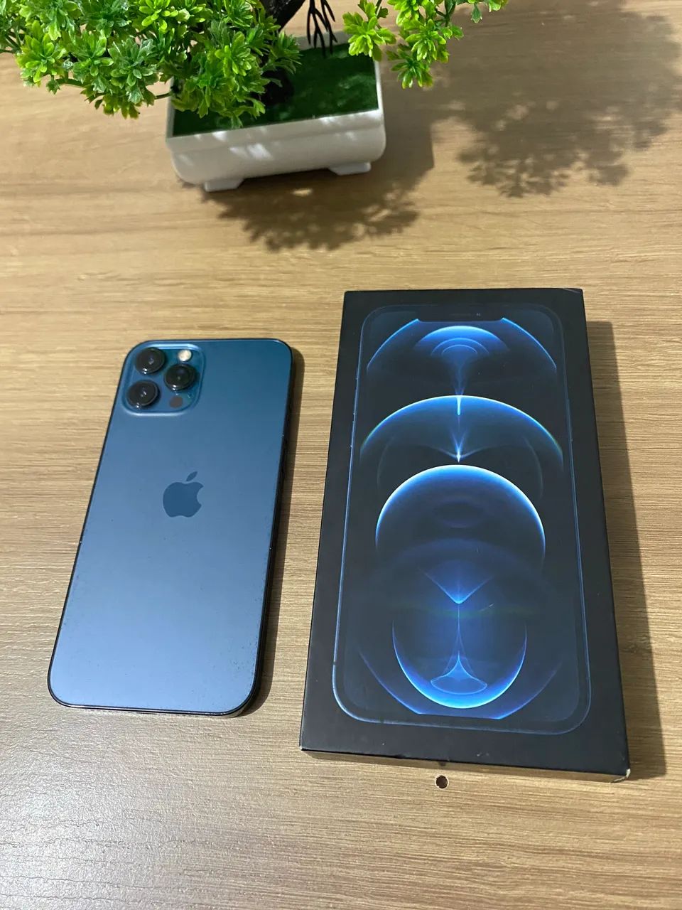 iPhone 12 Pro Max 256gb todo original! - Celulares e Smartphones