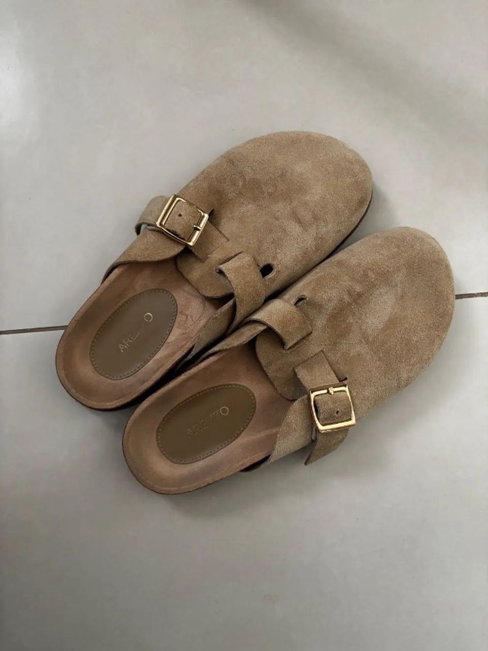 Sapato estilo Birken da Arezzo