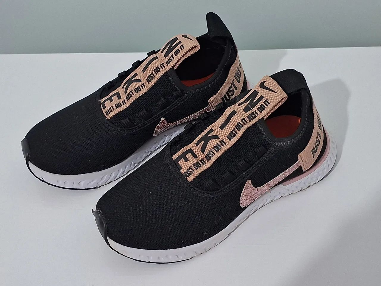 TÊNIS FEMININO 