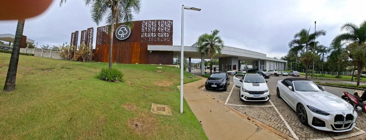 Lote com excelente localização  - Foto 2