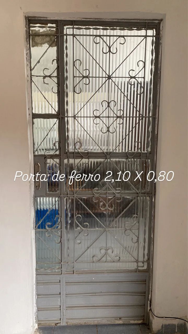 Vendo portas ferro, grades ferro e janela de ferro e alumínio 