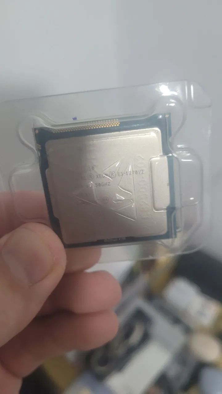 Chip Intel Xeon E3-1270V2 SROP6 3.5GHZ - novo - Foto 4