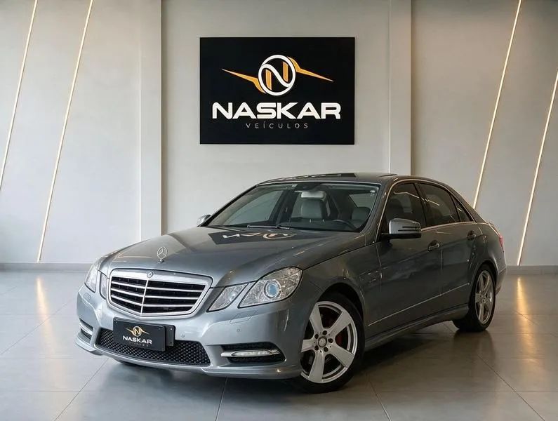 Mercedes-Benz E-250 CGI Avantgarde 2.0 TB 211cv Aut. 2013