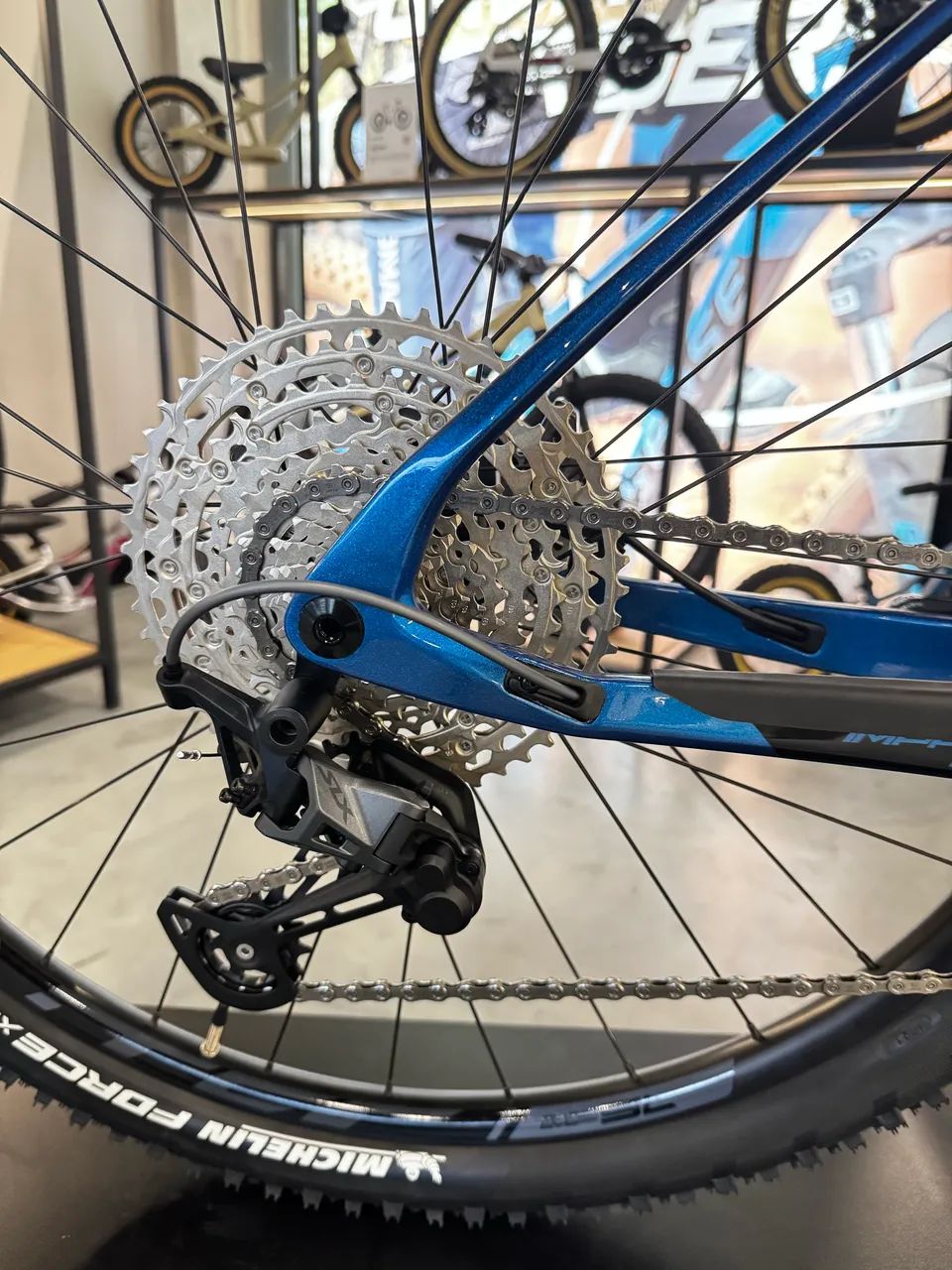 Impact Carbon Comp/ tam. P M - Foto 4