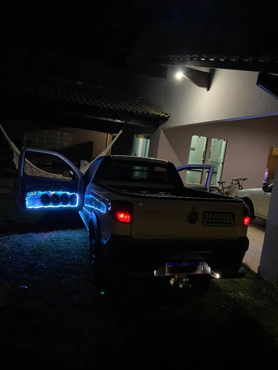 Forro de porta Strada 2014 a 2020 - Foto 4