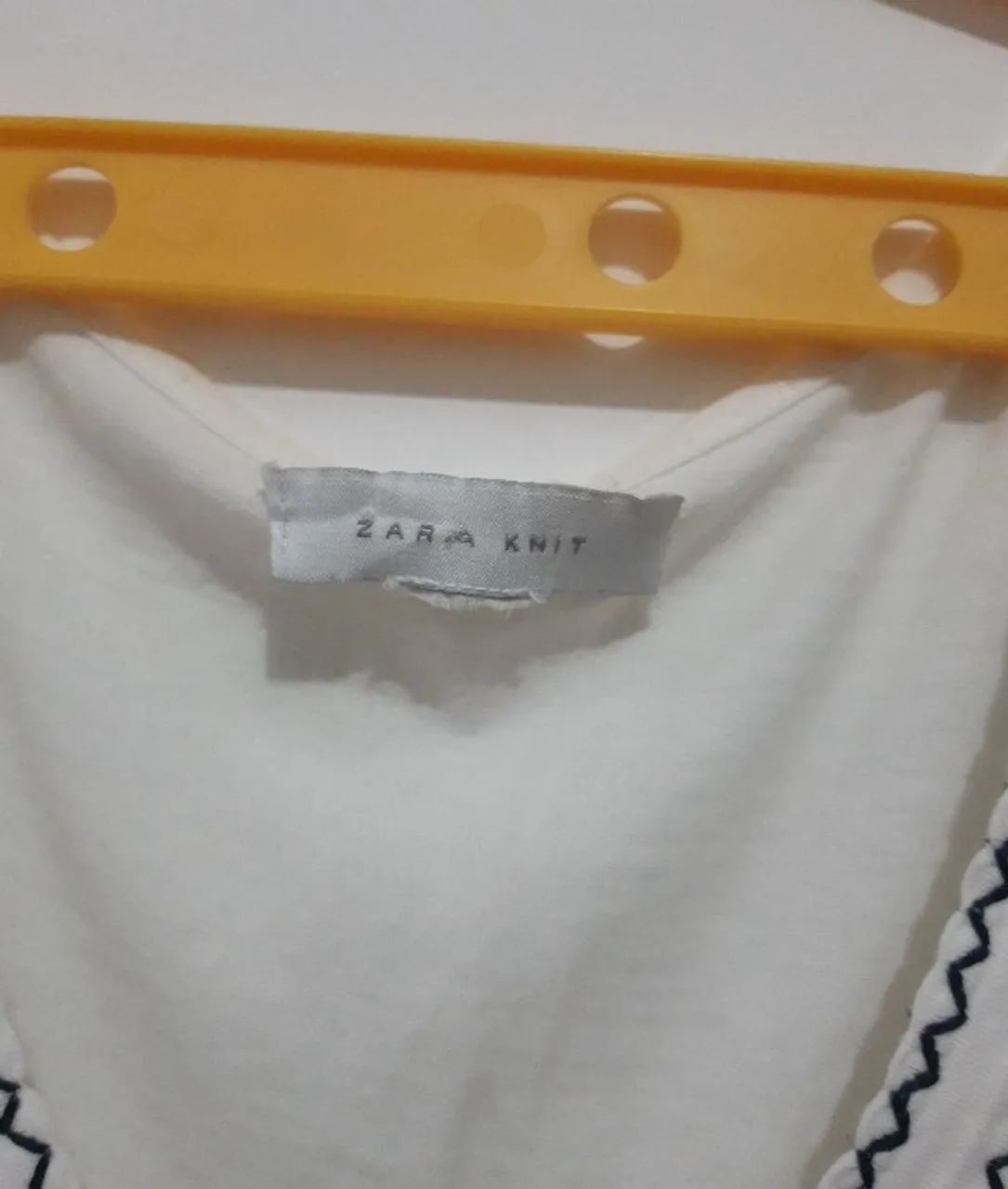 blusa Zara  algodão com bordado tamanho 38 - Foto 3