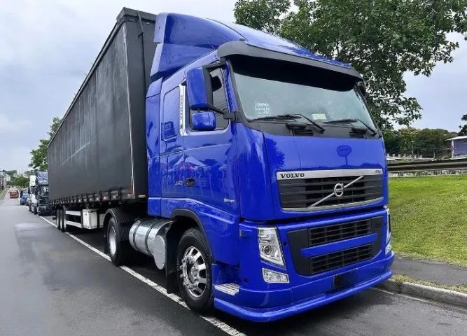 volvo fh440 azul 4x2 - bau sider 2011  - Foto 2