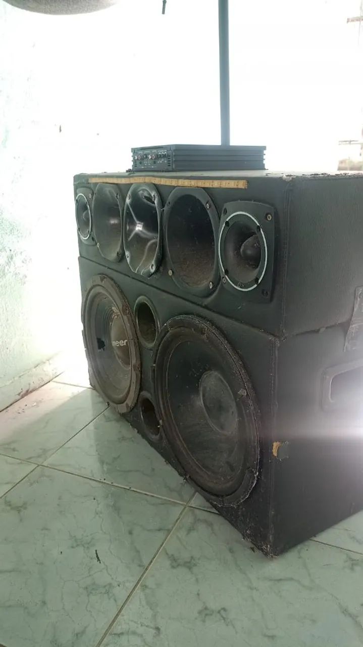 Caixote de som para veículos