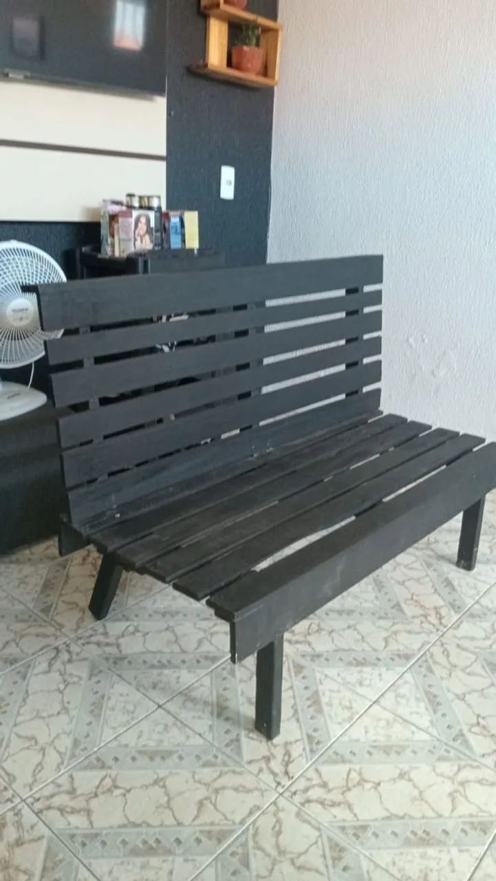 Banco de madeira de palete 