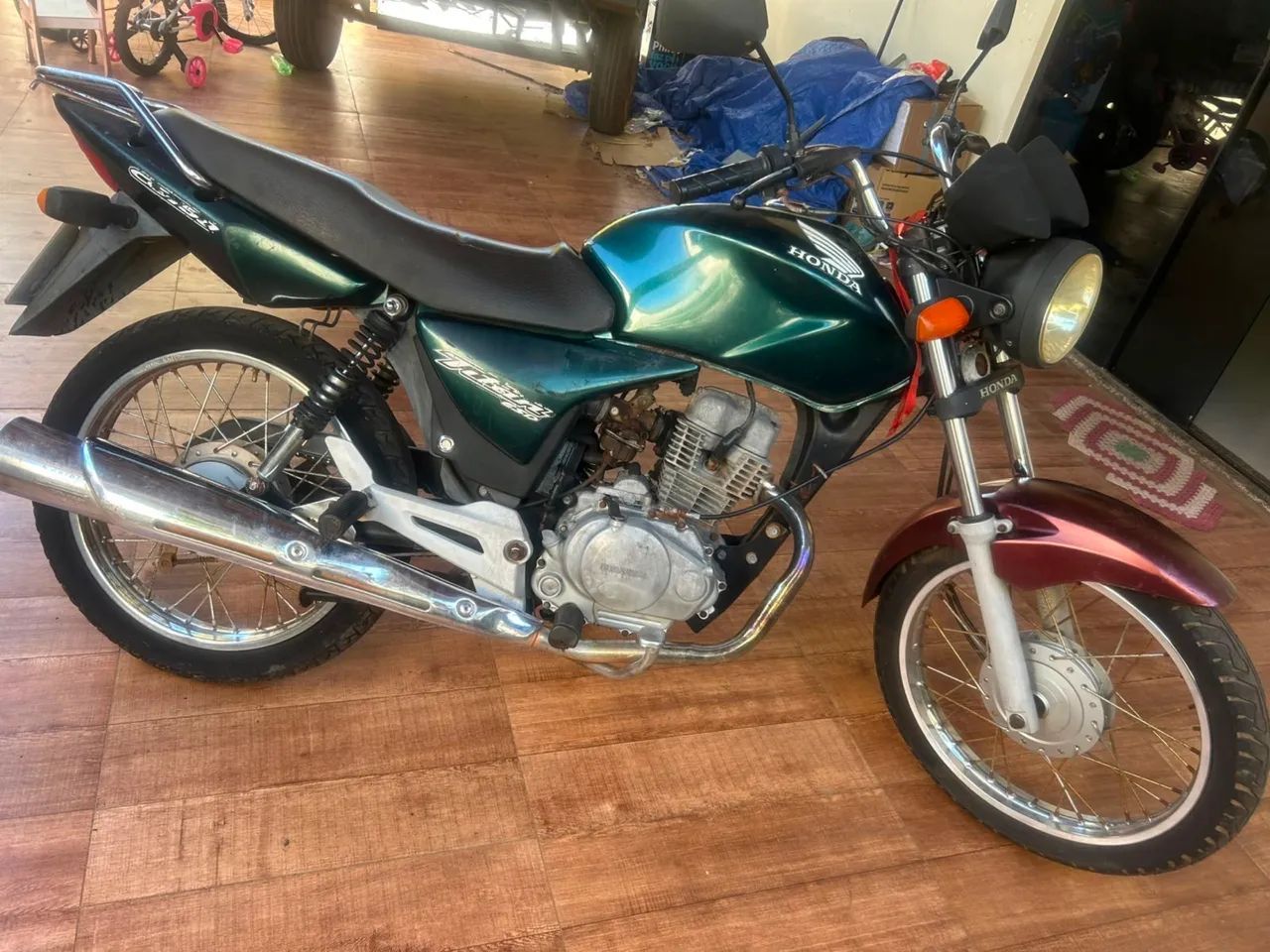 Titan 2004 - Foto 2
