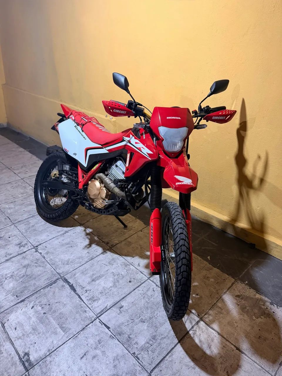 Tornado 250