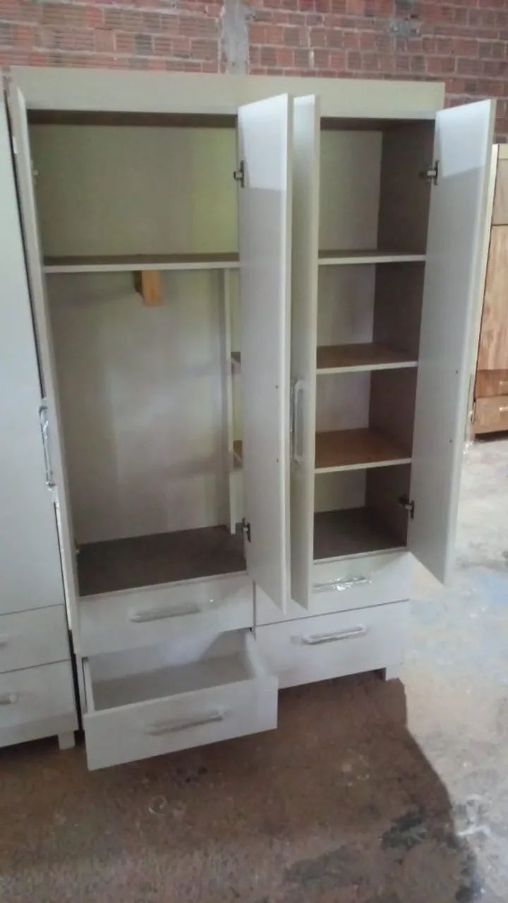 Guarda Roupa - Foto 3