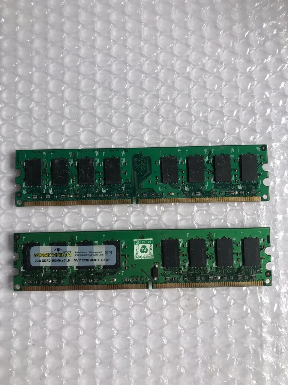 Memória RAM DDR2 4GB (2x2GB) 800MHz - PC LGA775
