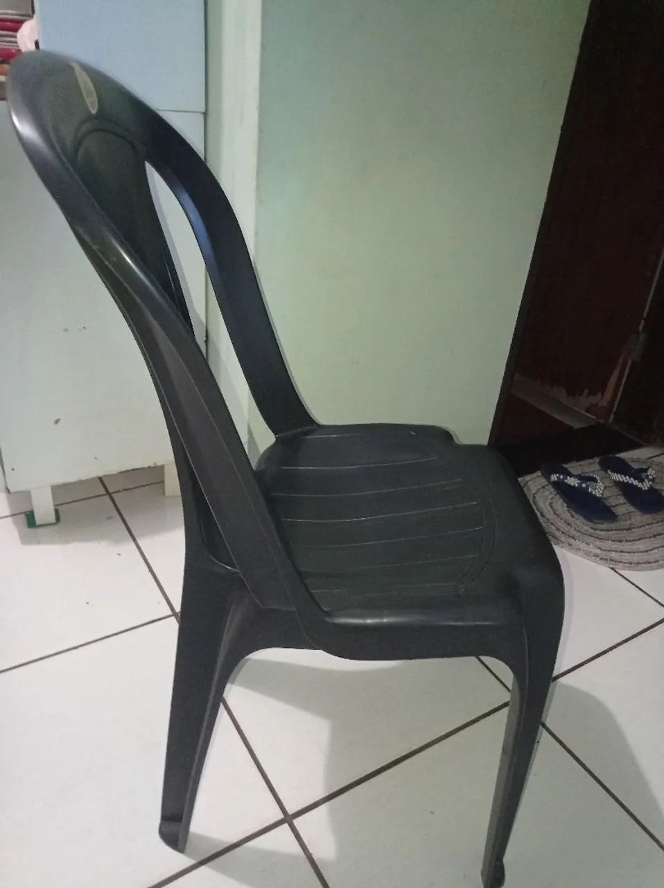 16 cadeiras p lanchonete preta - Foto 3