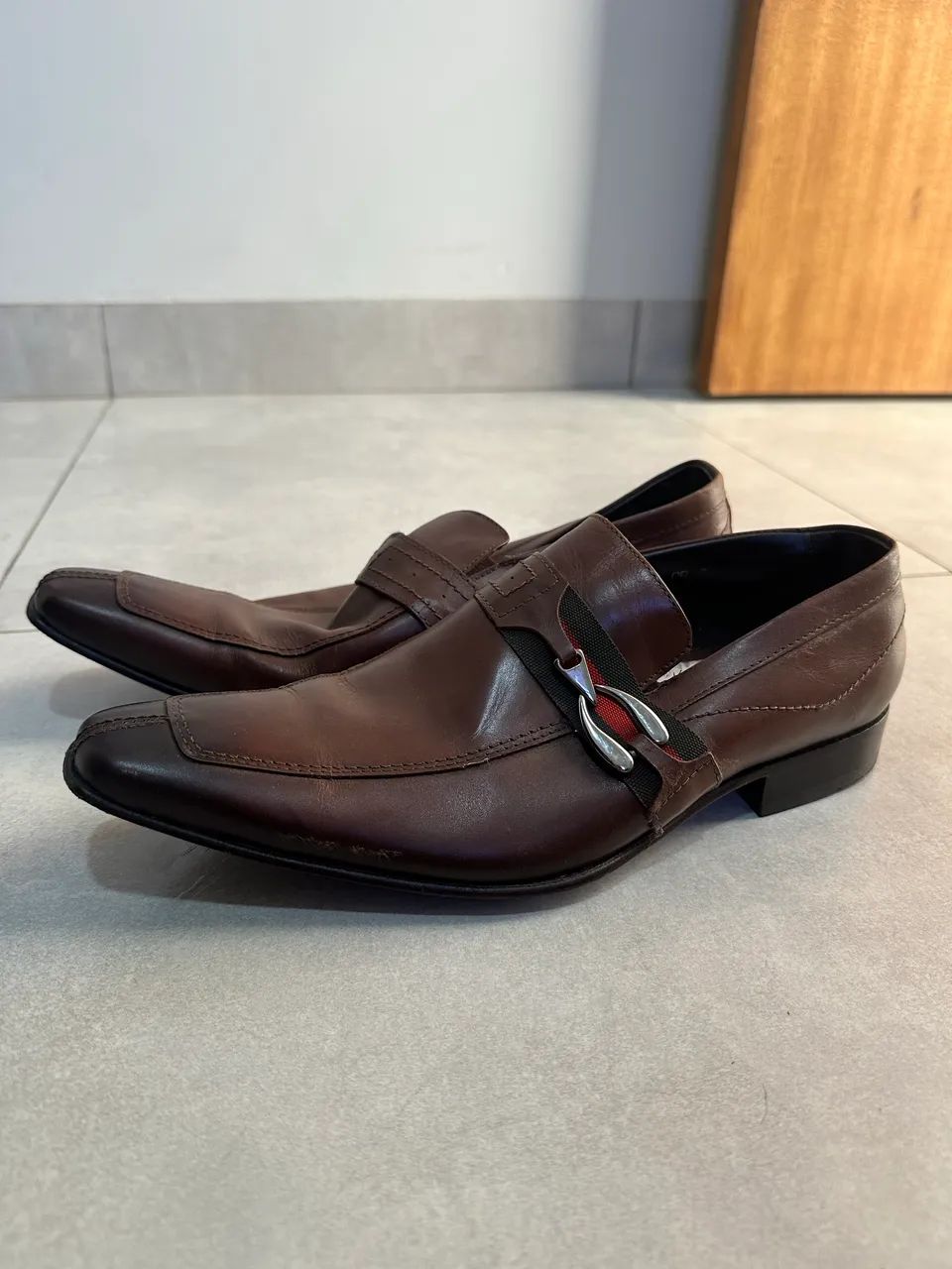 Sapatos de couro marca tchwm shoes - Foto 4