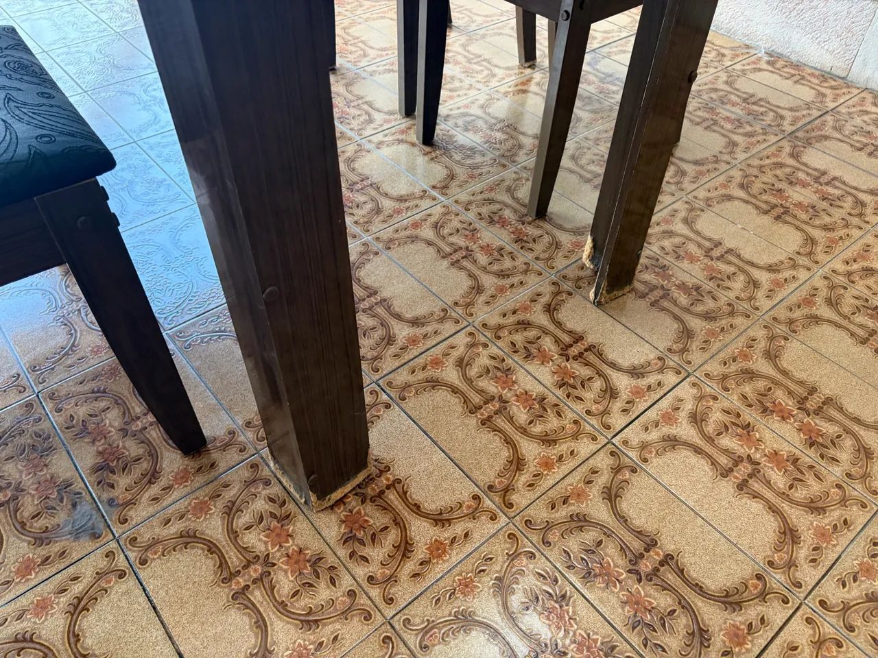 Mesa de jantar / cozinha c 4 cadeiras - Foto 5