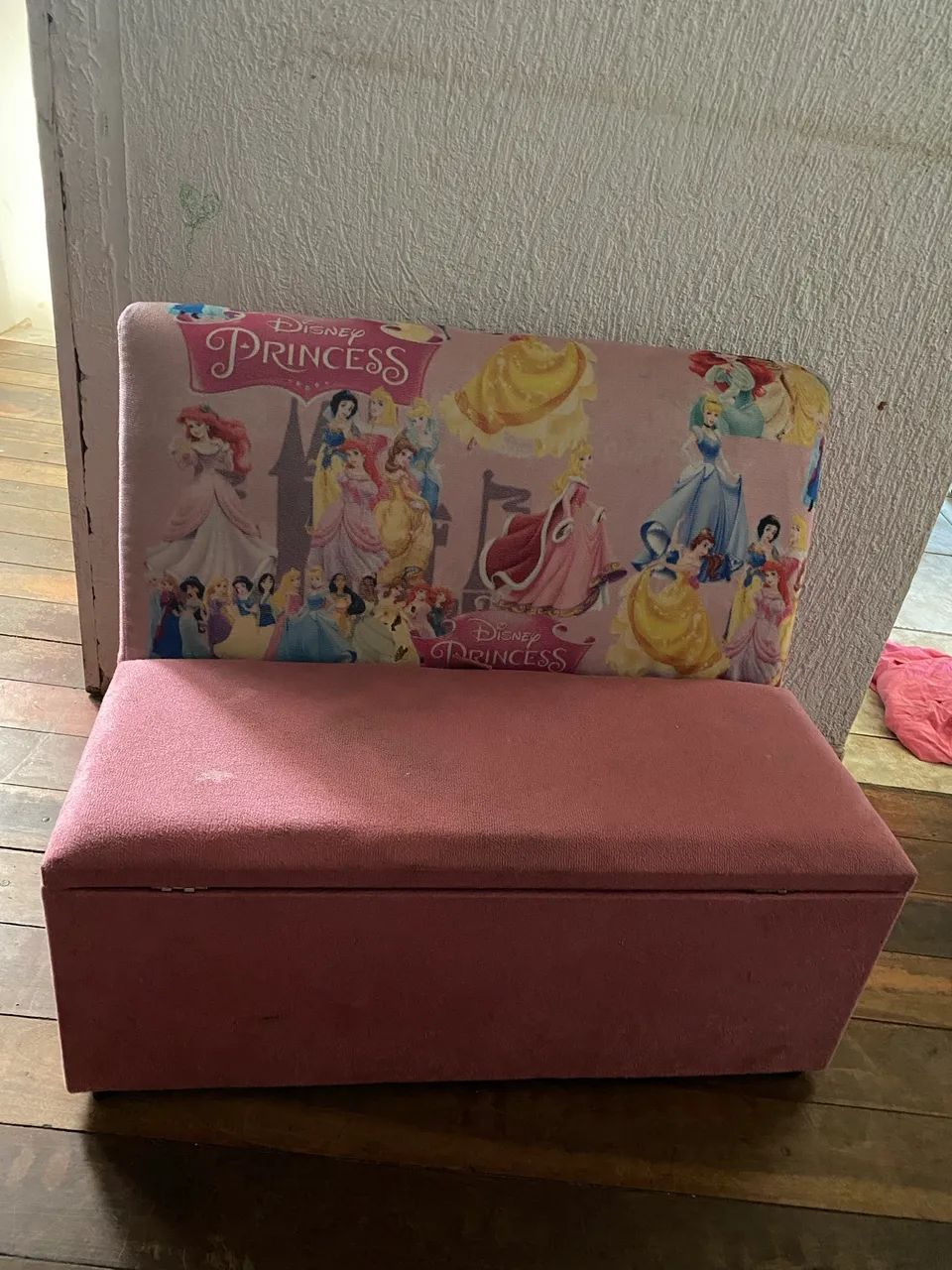 Baú infantil das princesas com assento  - Foto 2