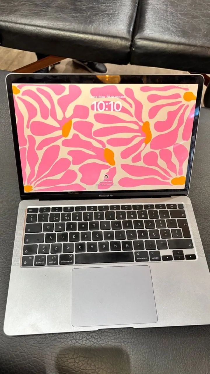 MacBook Air M1 8gb