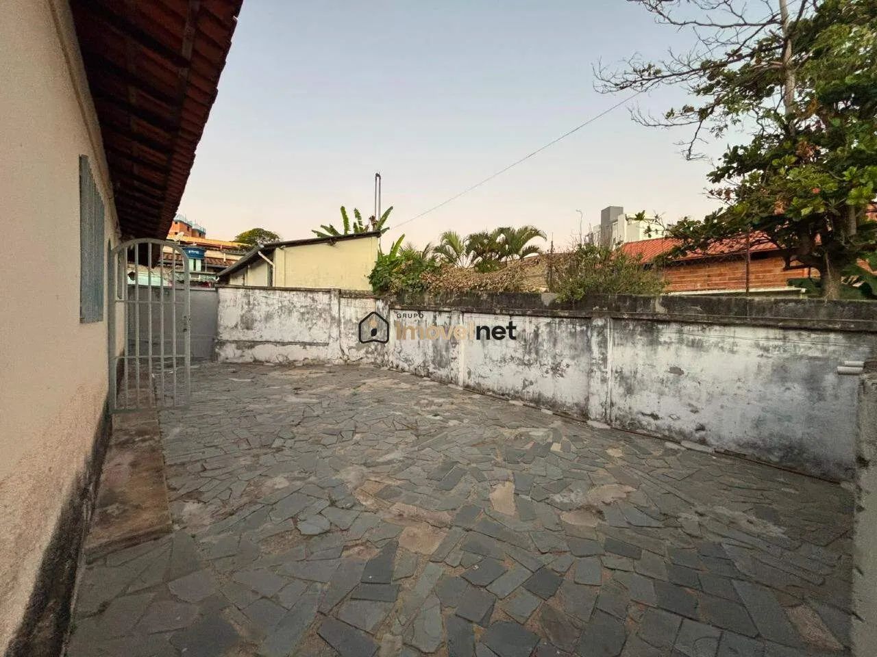 Casa de 2 Quartos com Área Externa e 1 Vaga. - Foto 2