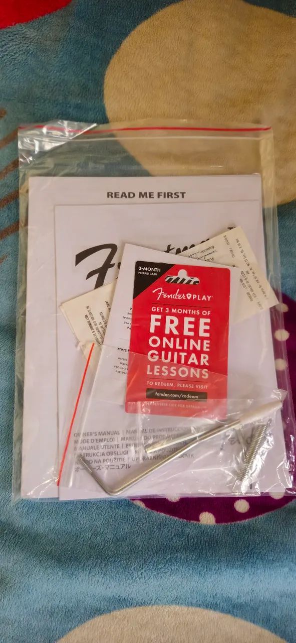 Guitarra Fender Squier Affinity novíssima  - Foto 5