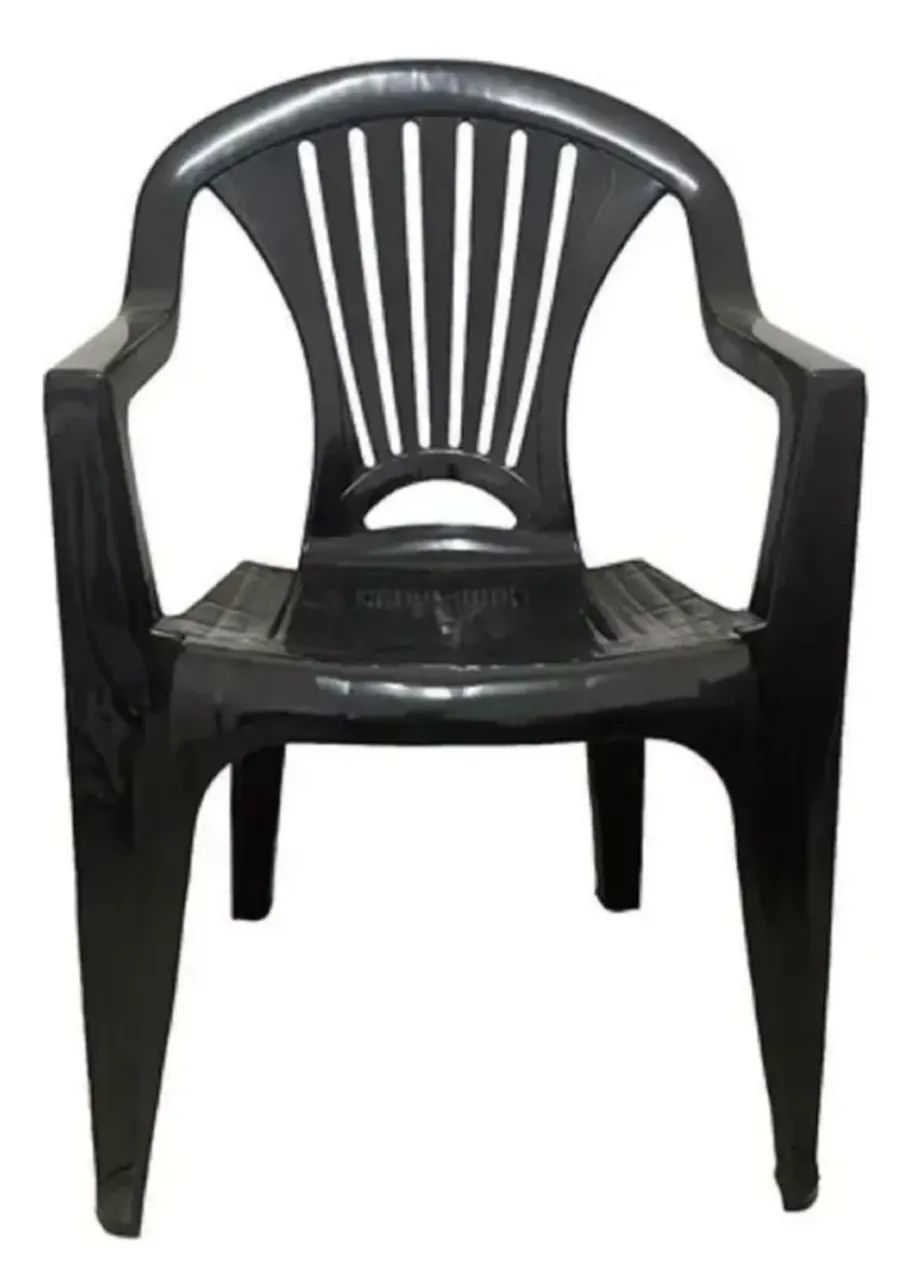 Cadeira de Plástico 