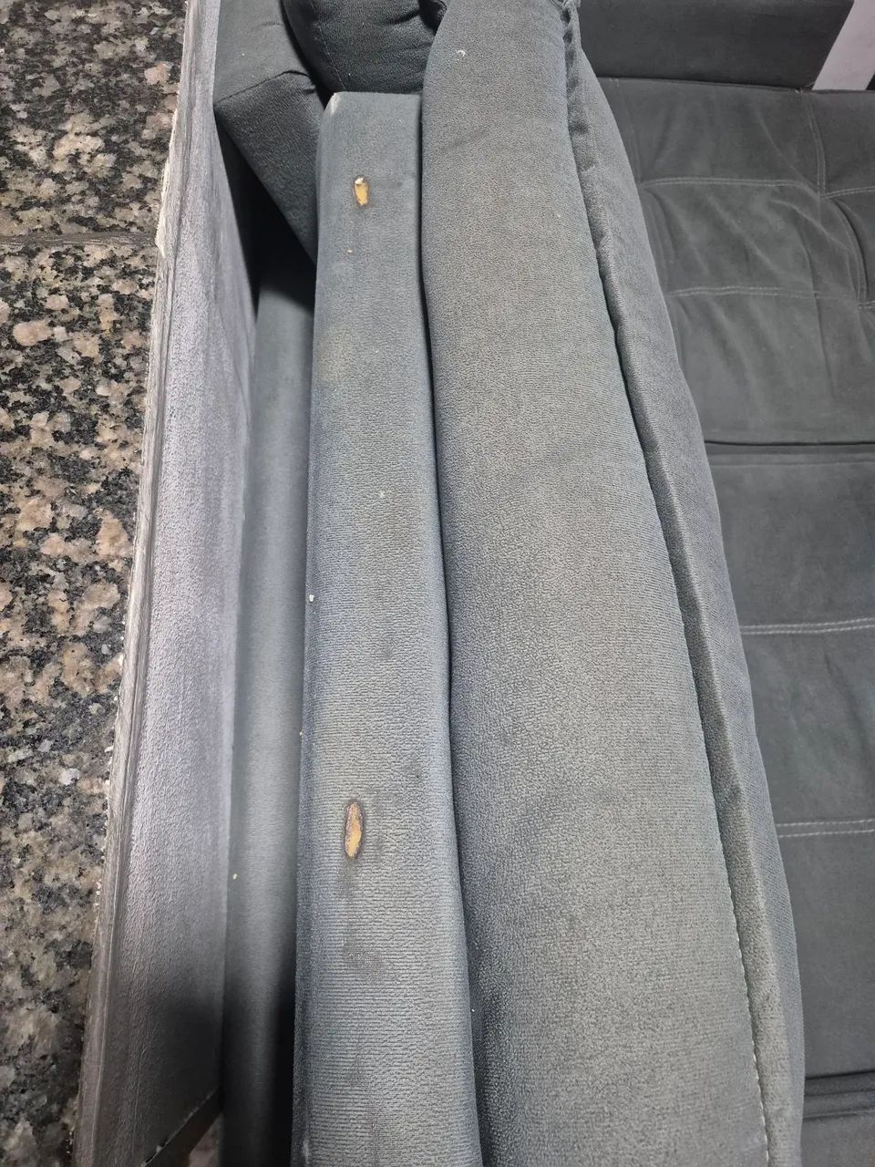 Vendo sofá 2 lugares - Foto 3