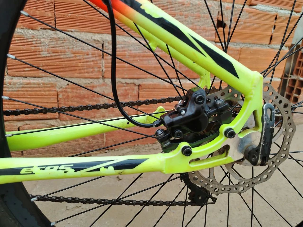Bicicleta aro 29 com freio idraulico - Foto 3