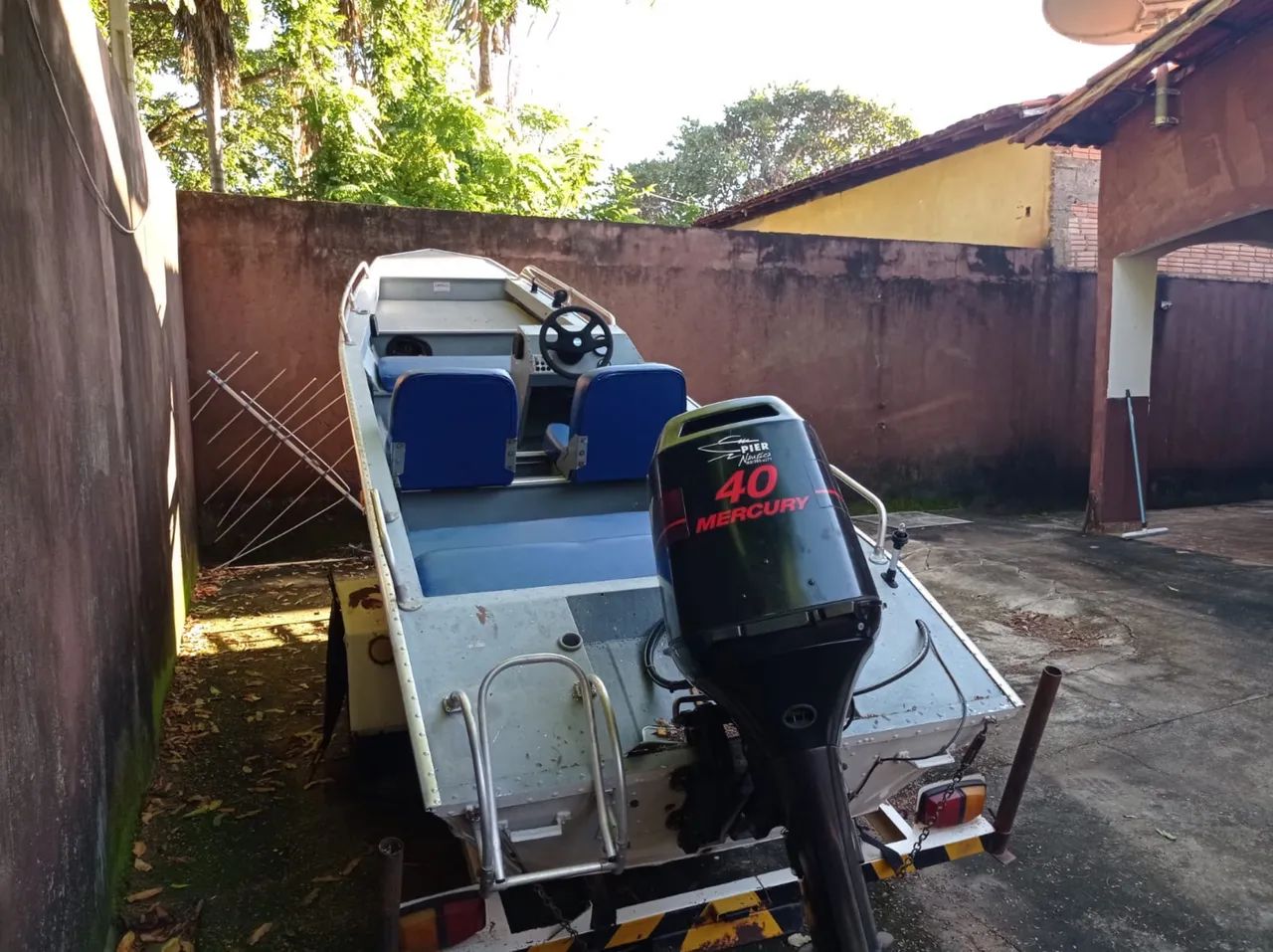 CANOA COM CARRETINHA E MOTOR - Foto 2