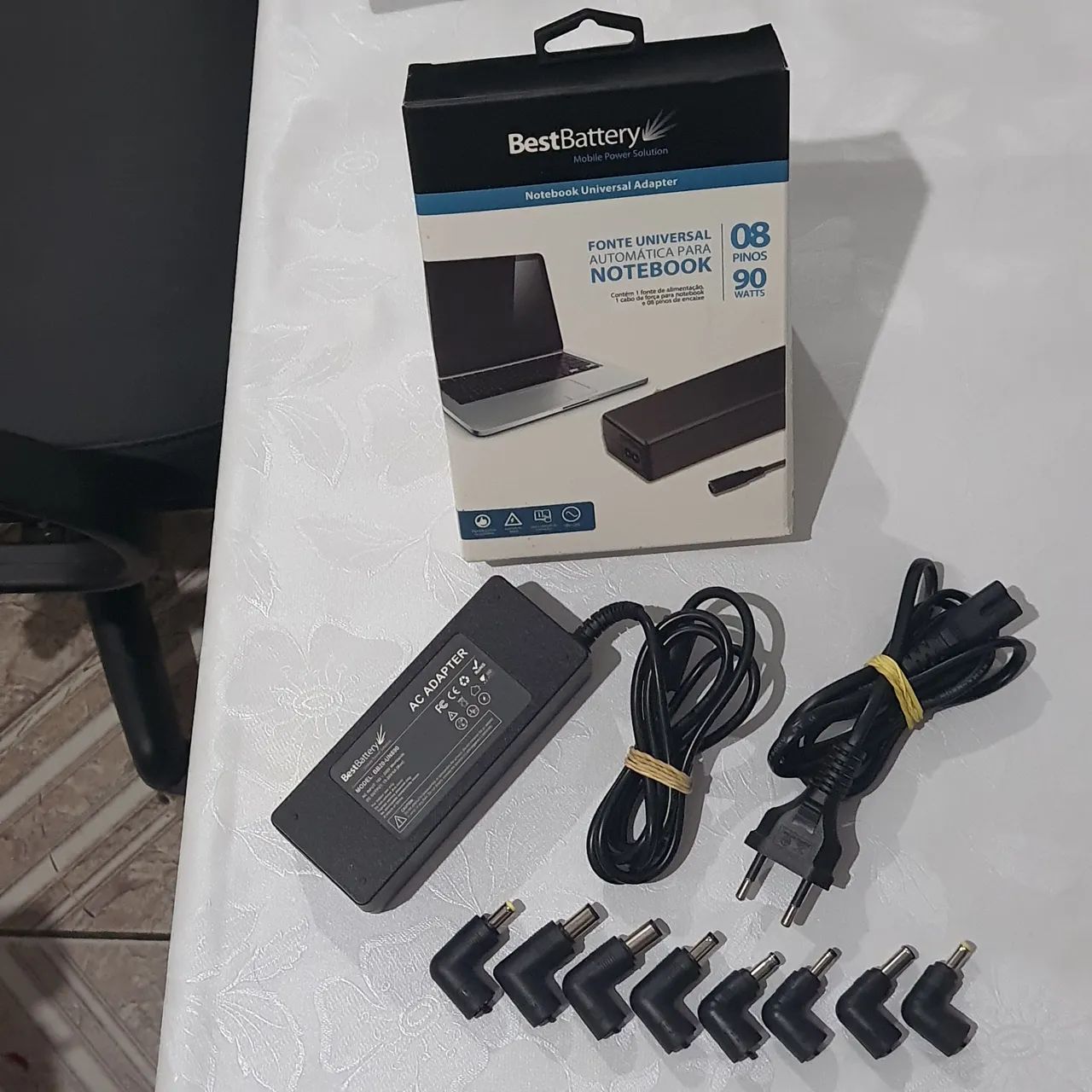 FONTE UNVERSAL AUTOMATICA PARA NOTEBOOK 08 PINOS 90 WATTS  marca BESTBATTERY - Foto 3