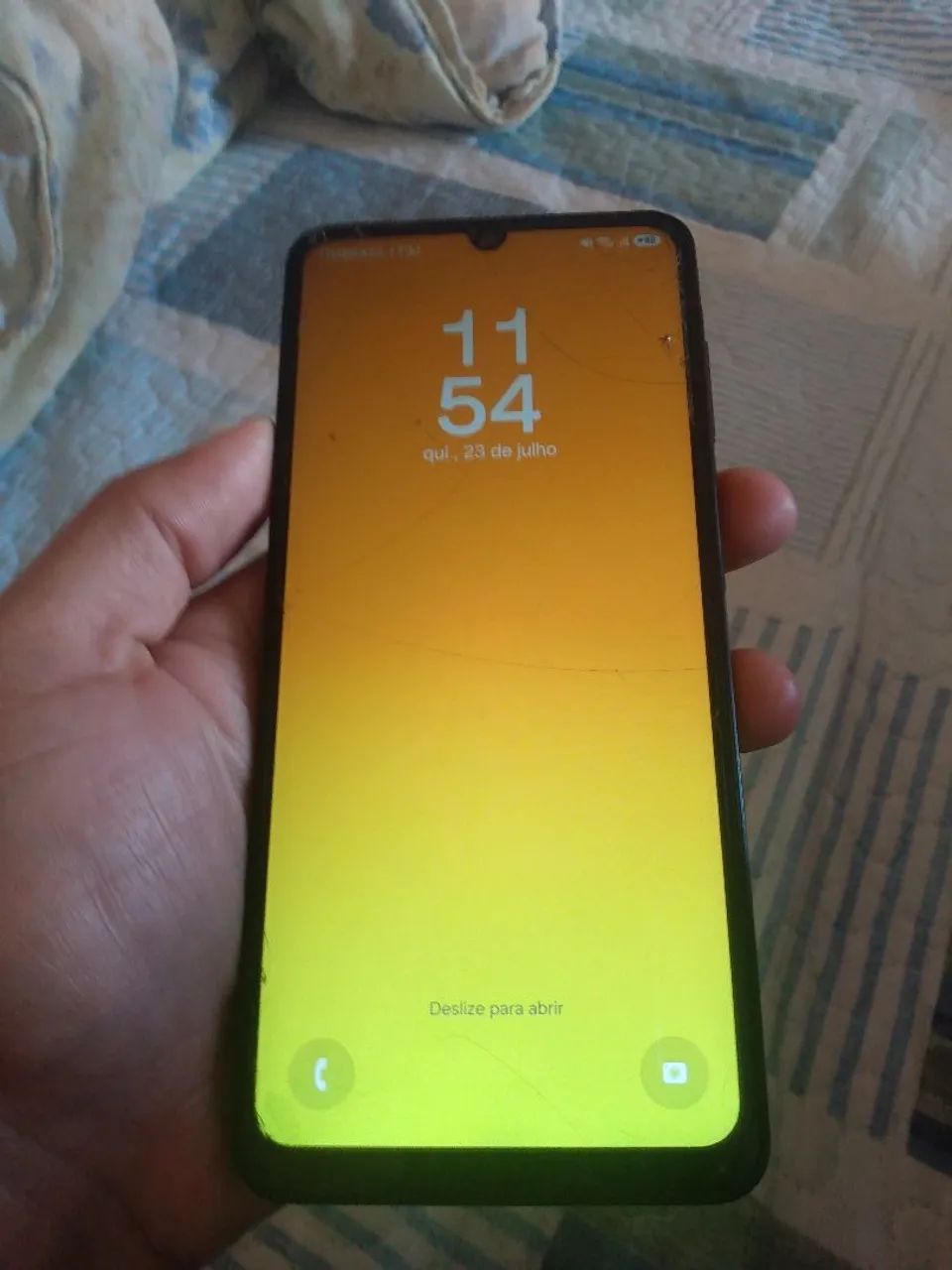 Samsung Galaxy A07 com marcas de uso mais está novo está com a película e tem a capinha - Foto 3