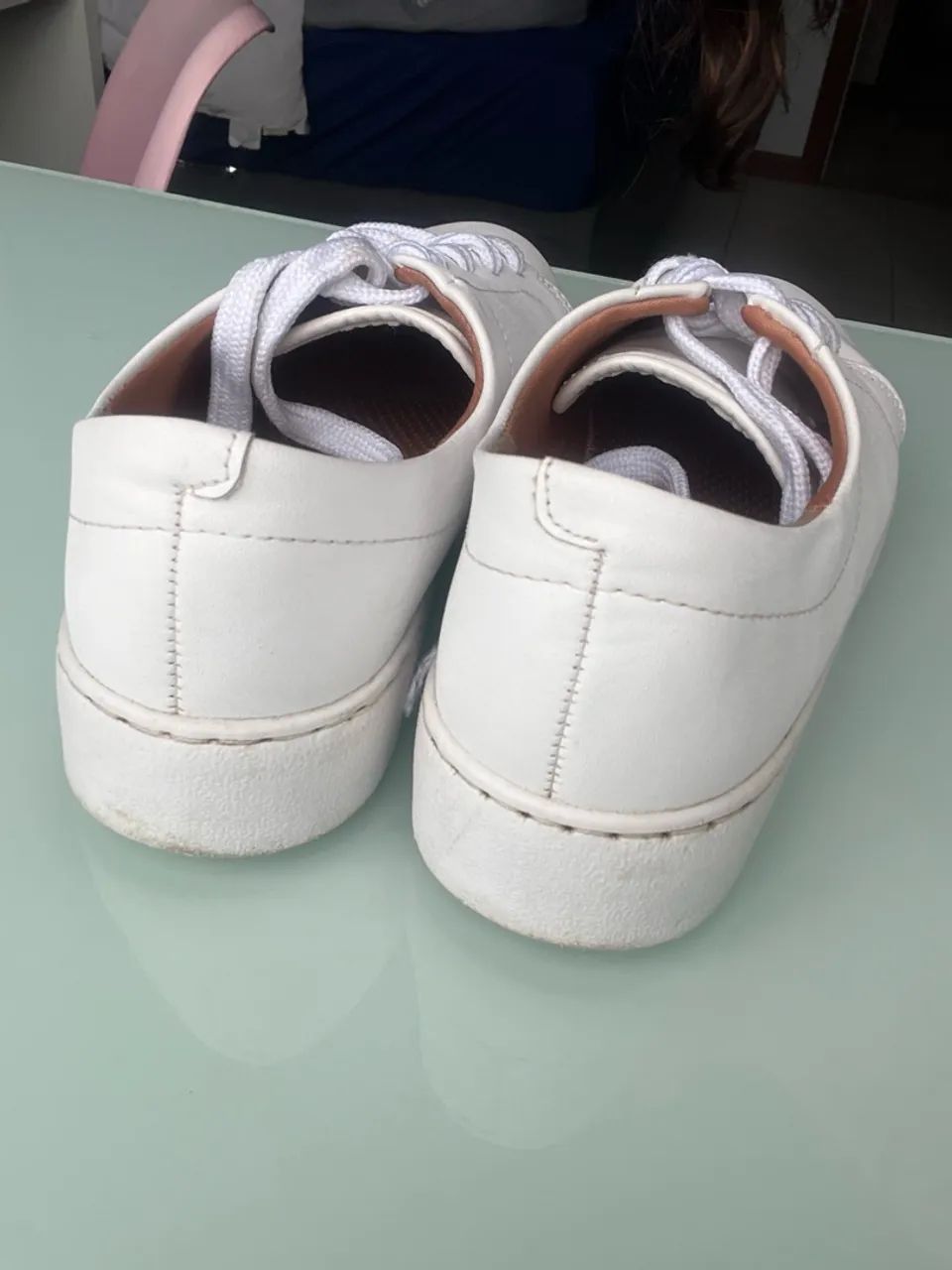 Tênis de couro branco vizzano 38  - Foto 3